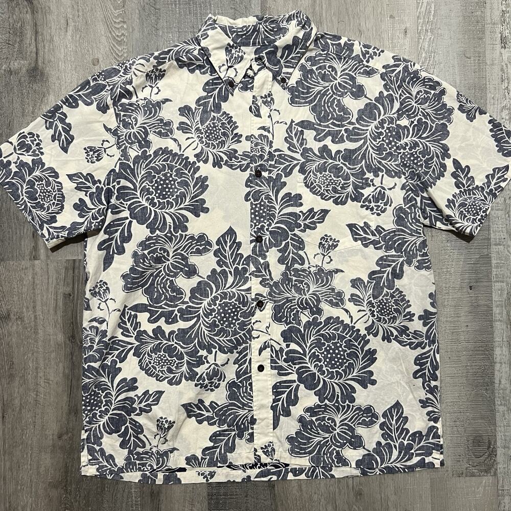 Japanese Hawaiian Shirt Reverse Print Blue/White Floral Made in Okinawa Camp M